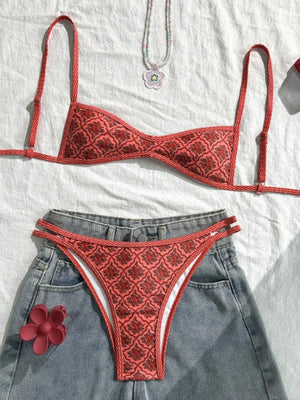 Bikini à bretelles fines échancré imprimé géométrique rouge