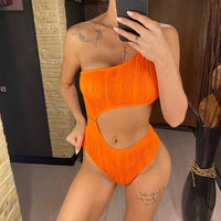 New Asymmetric Cut Out Wrinkled One Piece Swimsuit Women Swimwear Female One Shoulder Padded Bather Bathing Suit Swim Lady V4100